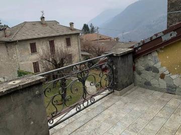 Villa in vendita a Alta Valle Intelvi CO
