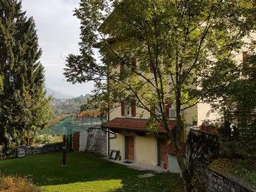 Villa in vendita a Alta Valle Intelvi CO