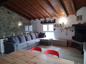Villa in vendita a Alta Valle Intelvi CO