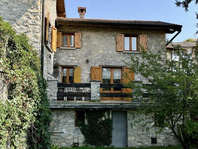 Villa in vendita a Alta Valle Intelvi