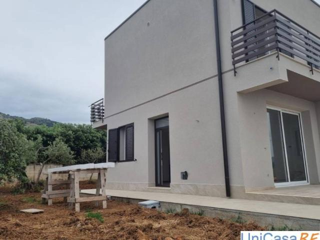 Villa in vendita a Altavilla Milicia PA