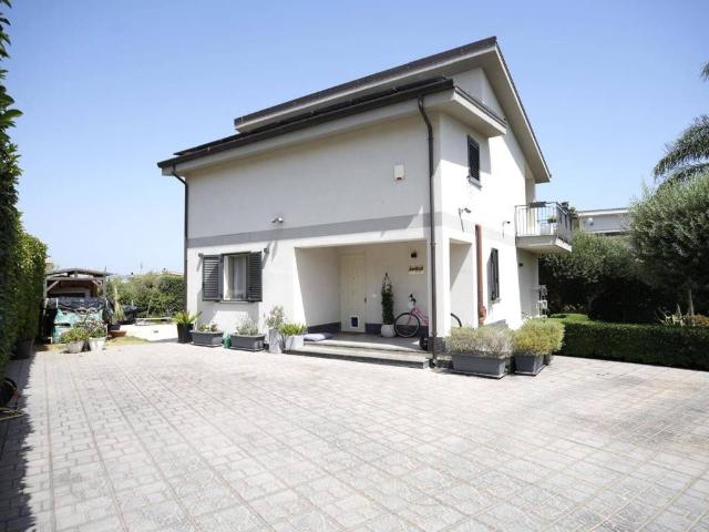 Villa in vendita a Altavilla Milicia PA