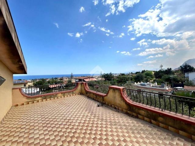 Villa in vendita a Altavilla Milicia PA