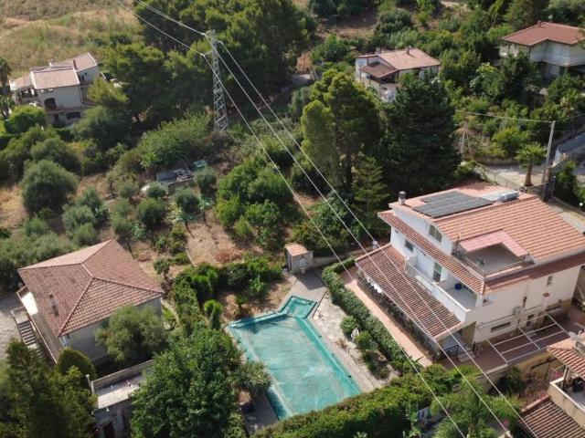 Villa in vendita a Altavilla Milicia PA