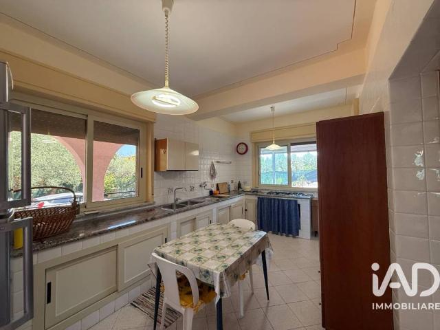 Villa in vendita a Altavilla Milicia PA