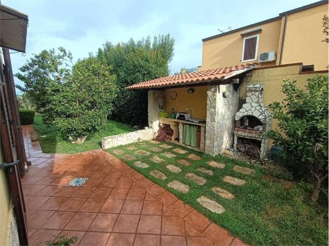 Villa in vendita a Altavilla Milicia PA