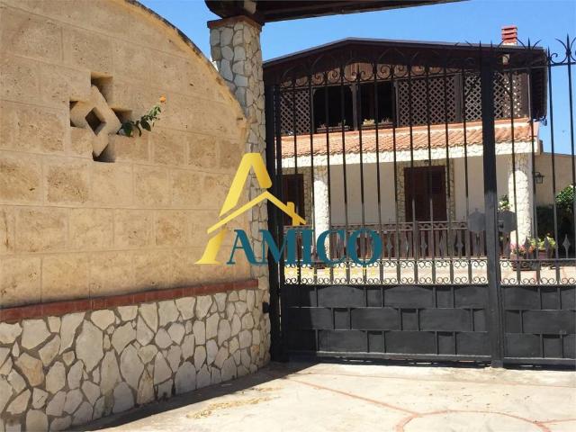 Villa in vendita a Altavilla Milicia PA