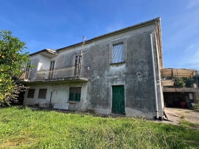 Villa in vendita a Altavilla Silentina SA