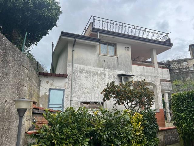 Villa in vendita a Altavilla Silentina SA