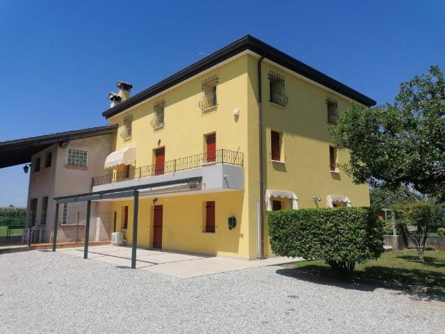 Villa in vendita a Altivole TV