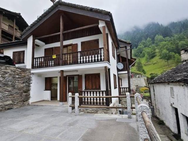 Villa in vendita a Alto Sermenza VC