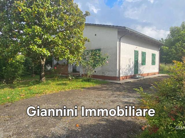 Villa in vendita a Altopascio LU
