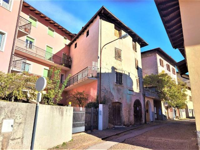 Villa in vendita a Altopiano della Vigolana TN