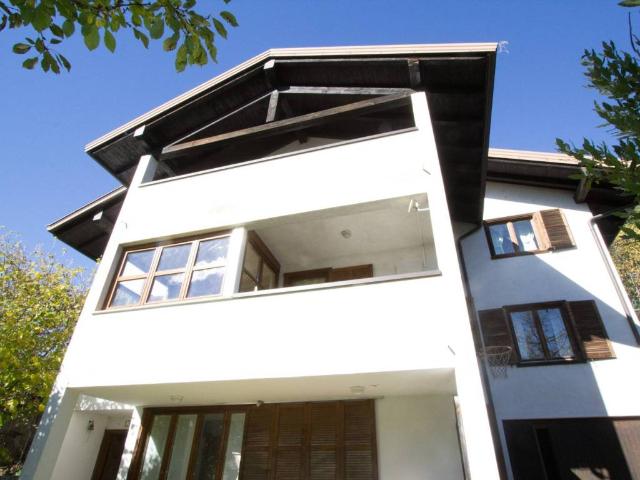 Villa in vendita a Altopiano della Vigolana TN
