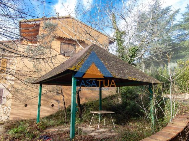Villa in vendita a Alviano TR