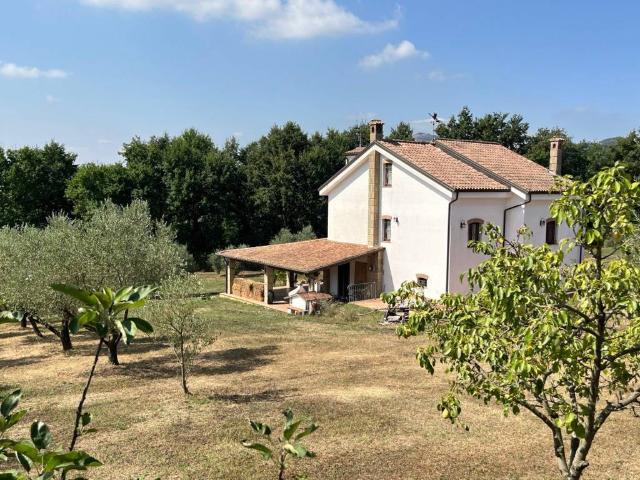 Villa in vendita a Alvignano CE