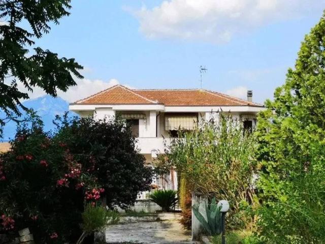 Villa in vendita a Alvignano CE