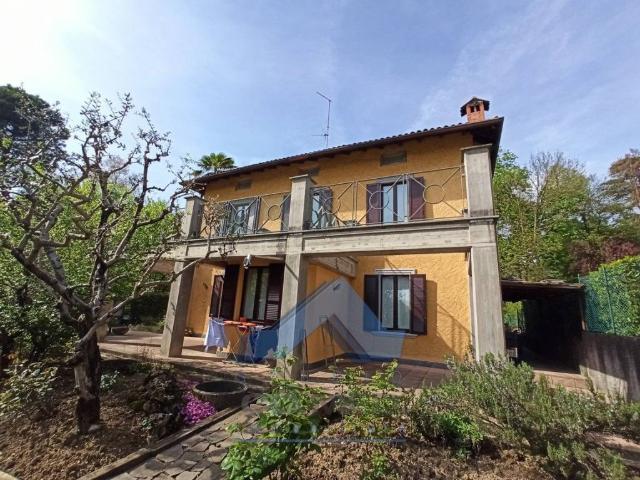 Villa in vendita a Alzano Lombardo BG