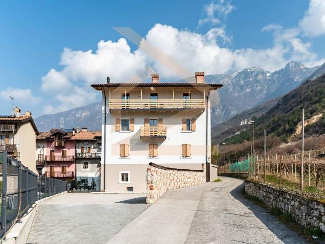 Villa in vendita a Ala TN