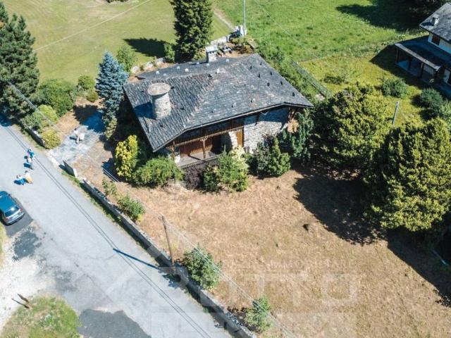 Villa in vendita a Alagna Valsesia VC