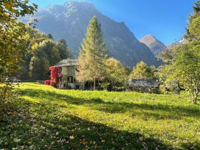 Villa in vendita a Alagna Valsesia VC