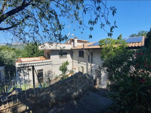 Villa in vendita a Alanno PE
