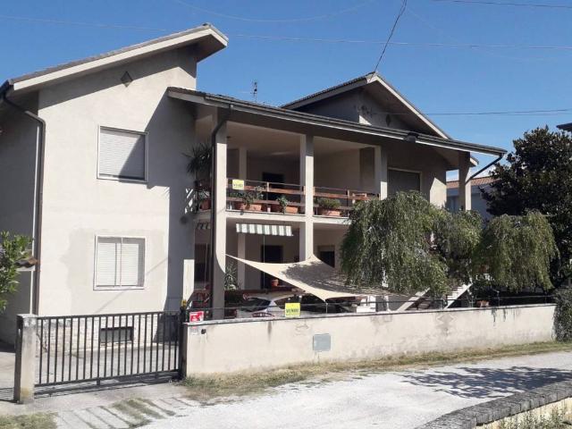 Villa in vendita a Alanno PE