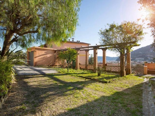 Villa in vendita a Alassio SV
