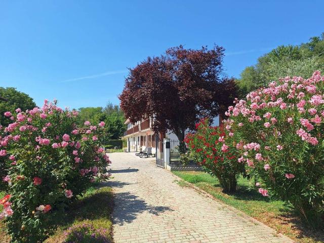 Villa in vendita a Alba CN