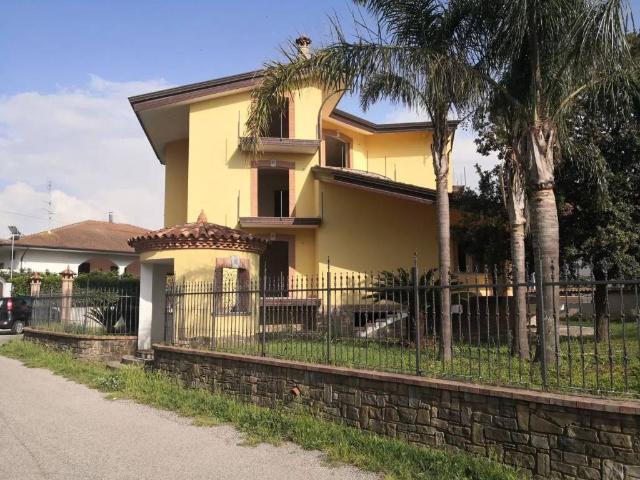 Villa in vendita a Albanella SA