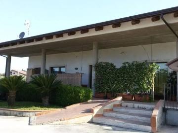 Villa in vendita a Albanella SA