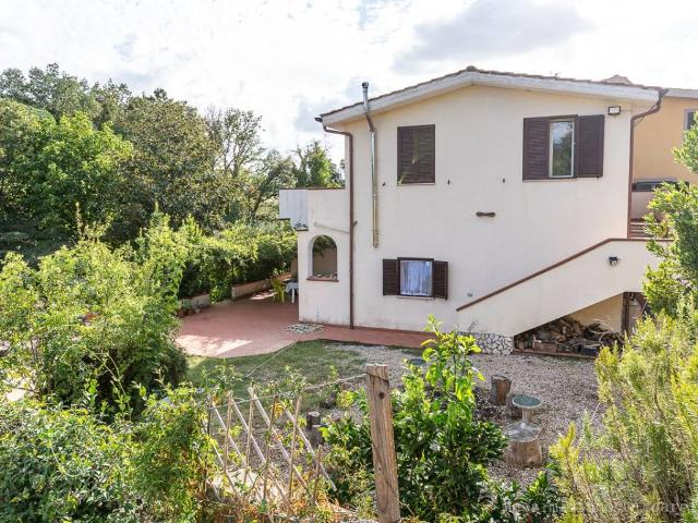 Villa in vendita a Albano Laziale RM