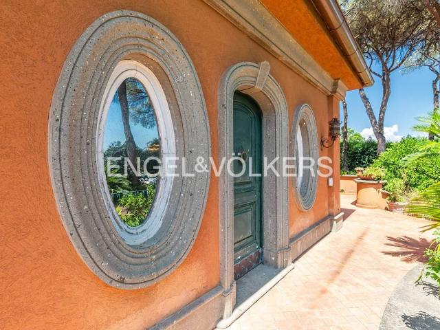 Villa in vendita a Albano Laziale RM