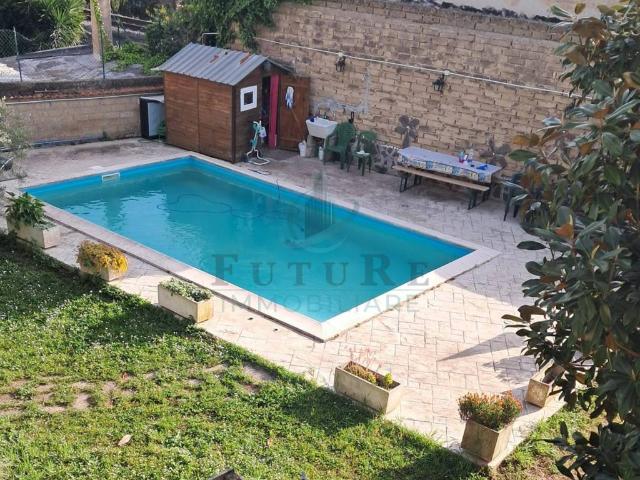 Villa in vendita a Albano Laziale RM