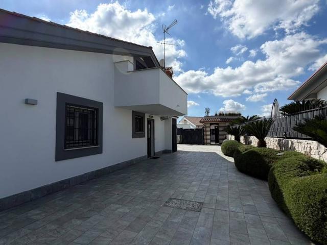 Villa in vendita a Albano Laziale RM