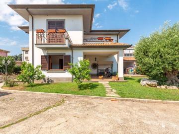 Villa in vendita a Albano Laziale RM