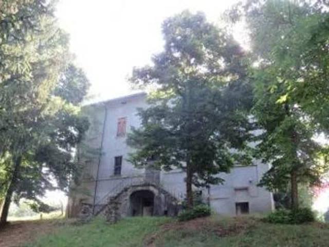 Villa in vendita a Albareto PR