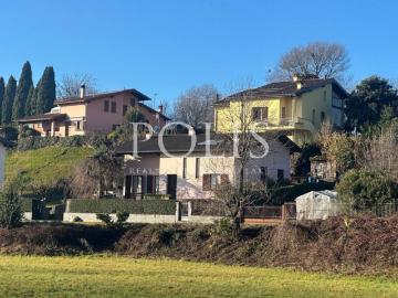 Villa in vendita a Albavilla CO