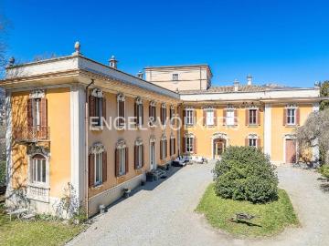 Villa in vendita a Albavilla CO