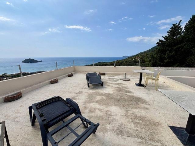 Villa in vendita a Albenga SV