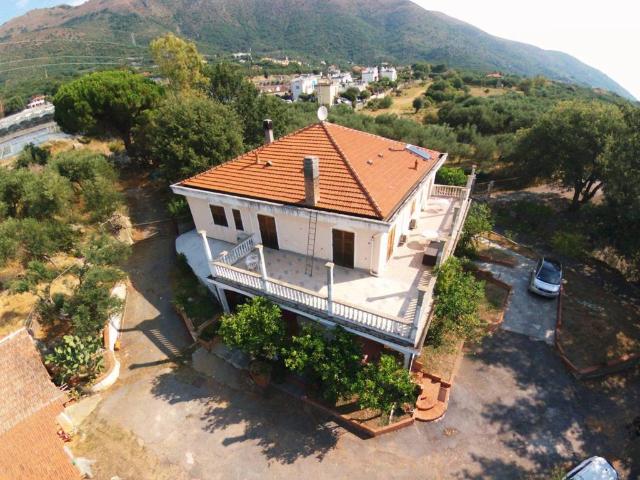 Villa in vendita a Albenga SV