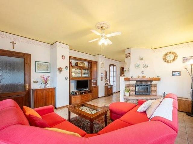 Villa in vendita a Albinea RE