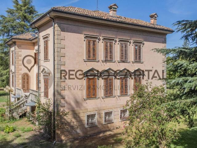 Villa in vendita a Albinea RE