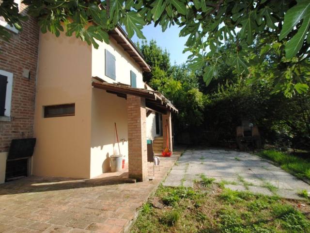 Villa in vendita a Albinea RE
