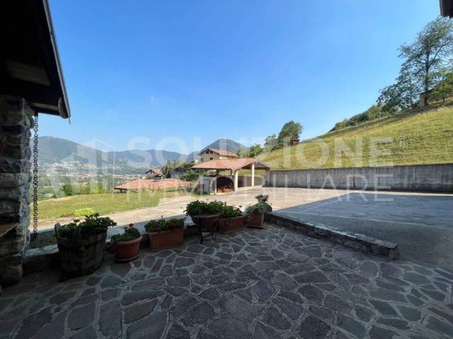 Villa in vendita a Albino BG