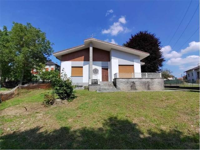 Villa in vendita a Albiolo CO