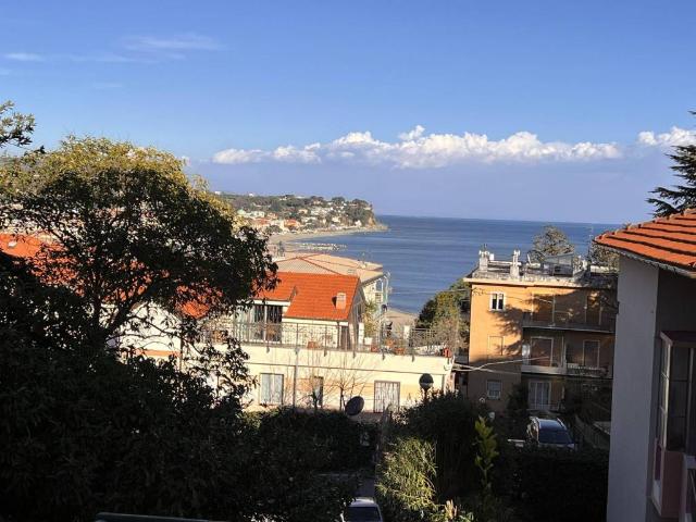 Villa in vendita a Albissola Marina SV