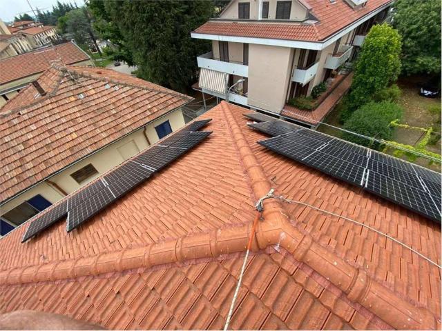 Villa in vendita a Albizzate VA