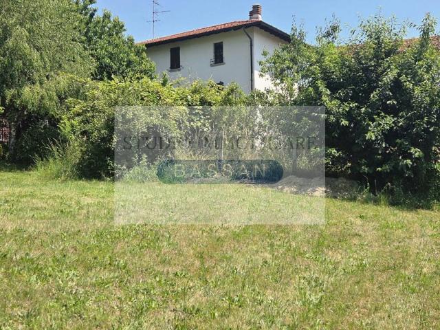 Villa in vendita a Albizzate VA