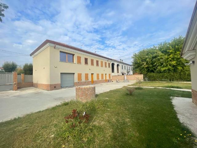 Villa in vendita a Alessandria AL
